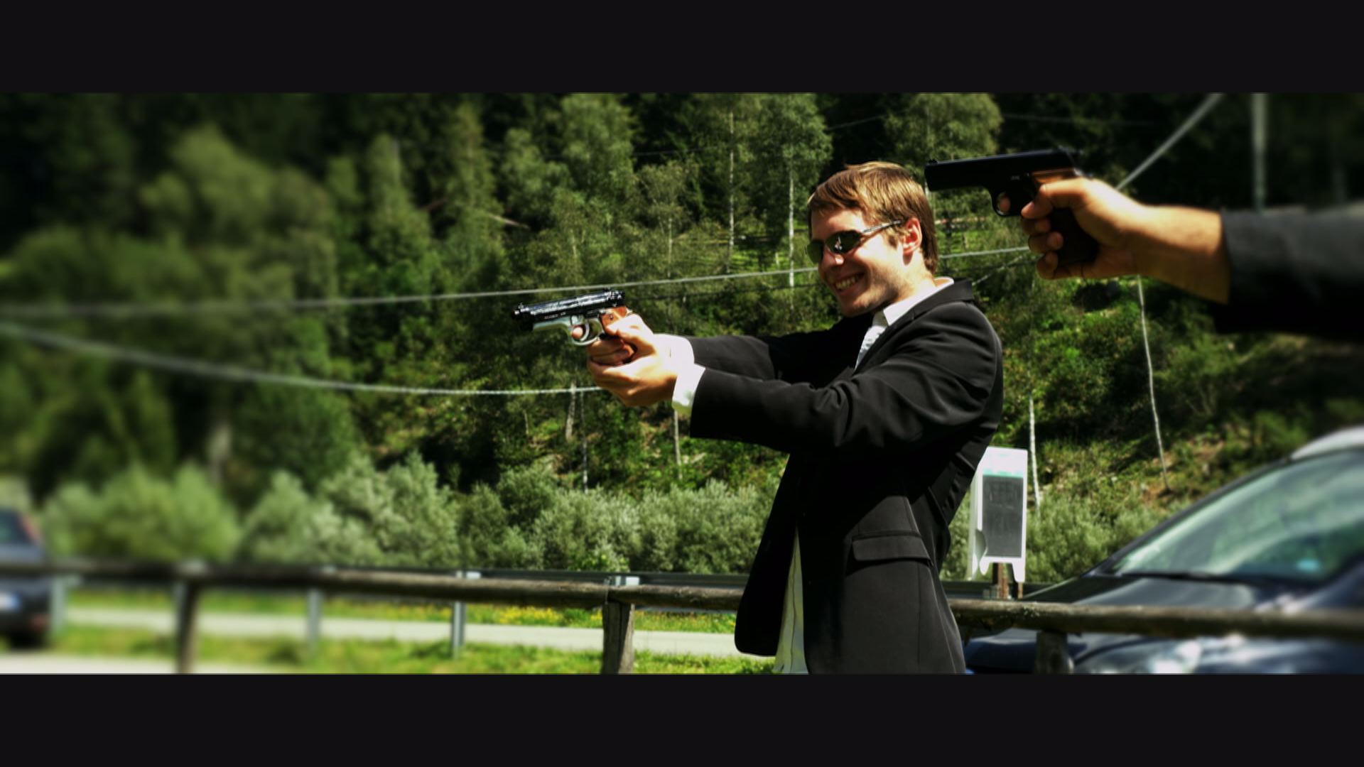 Sunn cmes shining - trailer en